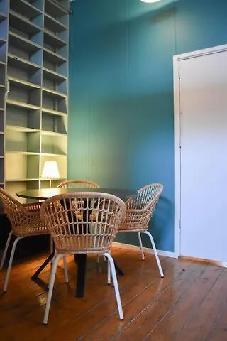 Séjour chez l'habitant Private 4P Top Floor - Hostel Apartment Amsterdam